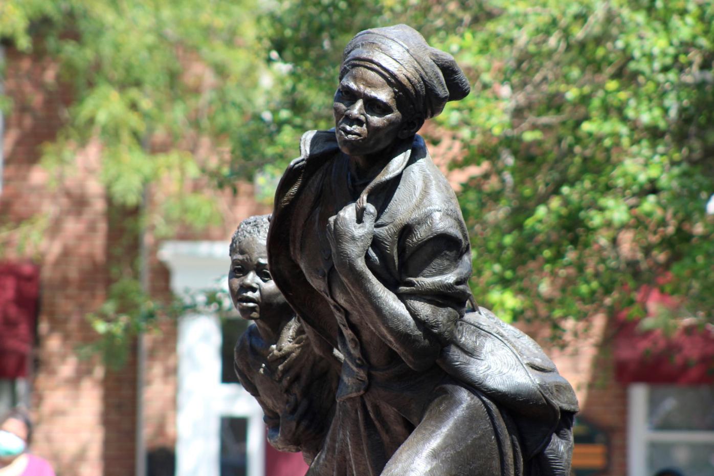 USA: Harriet Tubman Monument To Replace Christopher Columbus Statue In